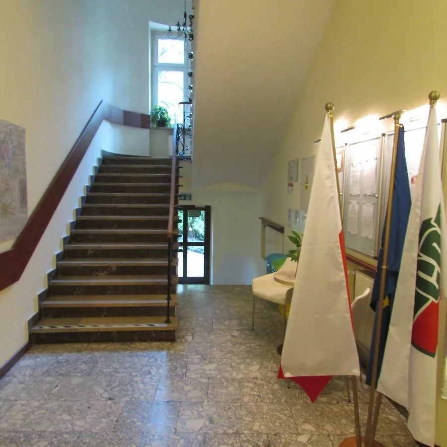 **  Aparthotel Cdr Cracovia Polonia